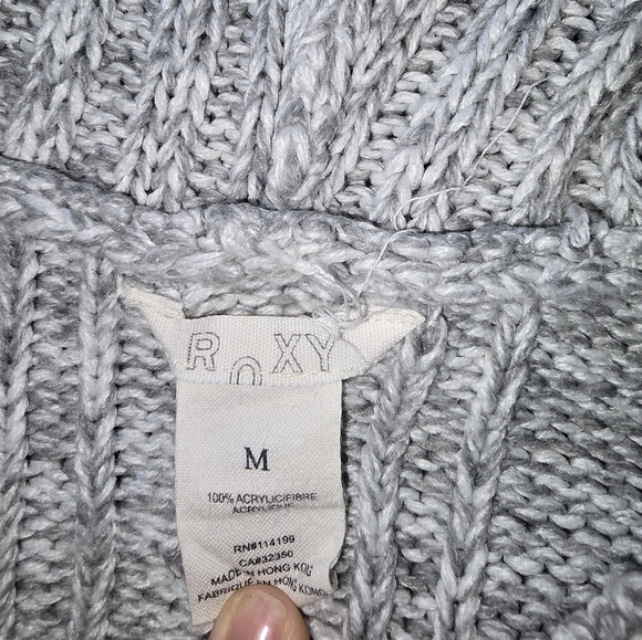 Cable knit Roxy sweater - Picture 2 of 2